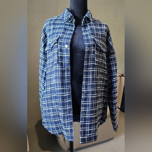 Long Sleeve Button Down Shacket #1051 NWOT - Picture 2 of 13